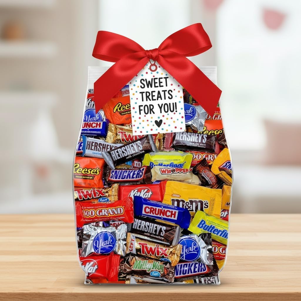 Halloween Chocolate Candy Variety Pack - 2lb Bulk Candy Individually Wrapped - Assorted Halloween Candy for Trick or Treat, Party Favors, Goodie Bags and Pinatas - 2 Pounds