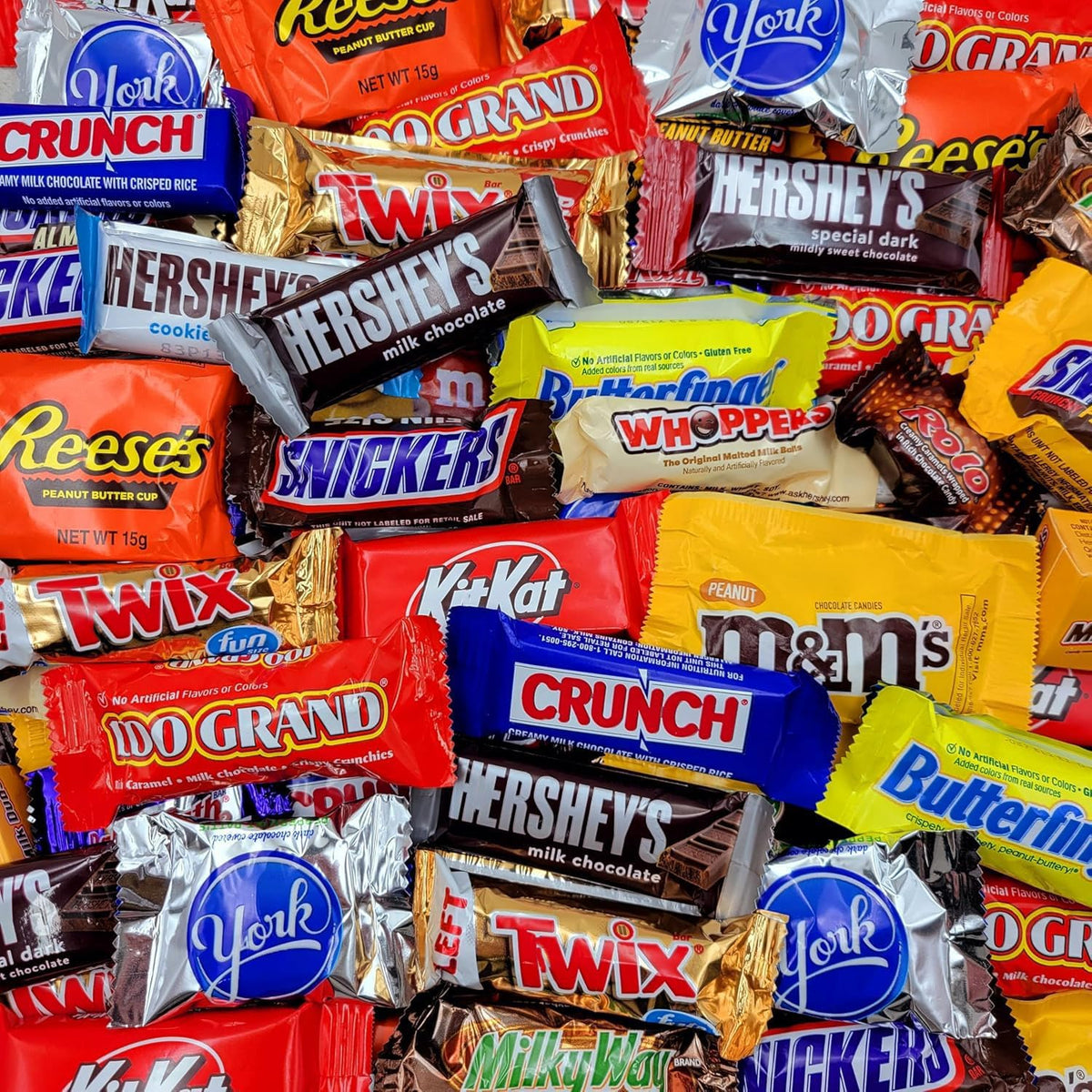 Halloween Chocolate Candy Variety Pack - 2lb Bulk Candy Individually Wrapped - Assorted Halloween Candy for Trick or Treat, Party Favors, Goodie Bags and Pinatas - 2 Pounds